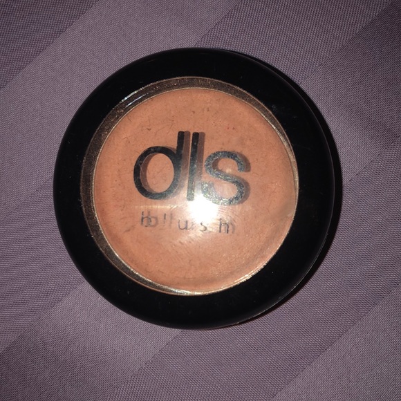 DLS Blush-Kitty Pink - Picture 1 of 3